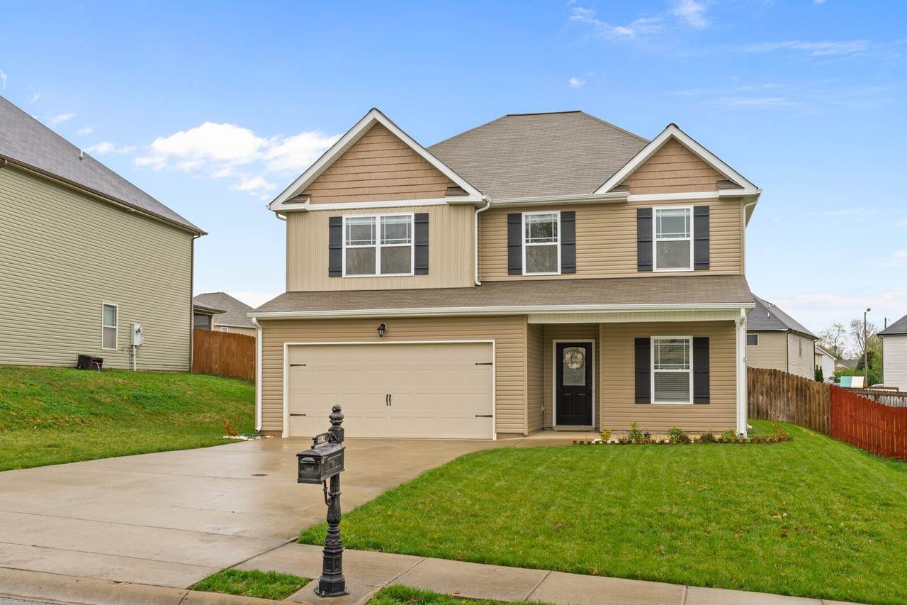 3349 N Henderson Way - Photo 1