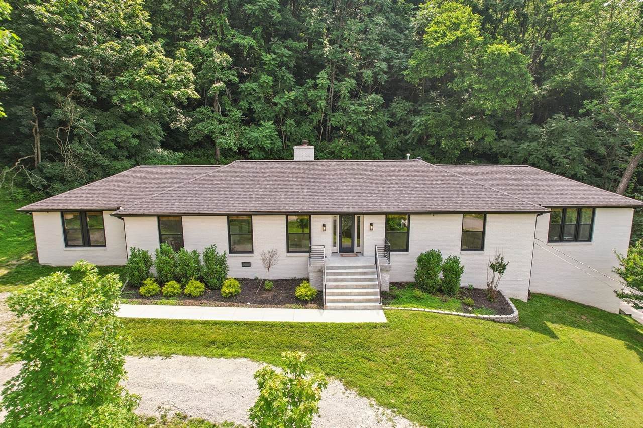 5527 Hillview Dr - Photo 1