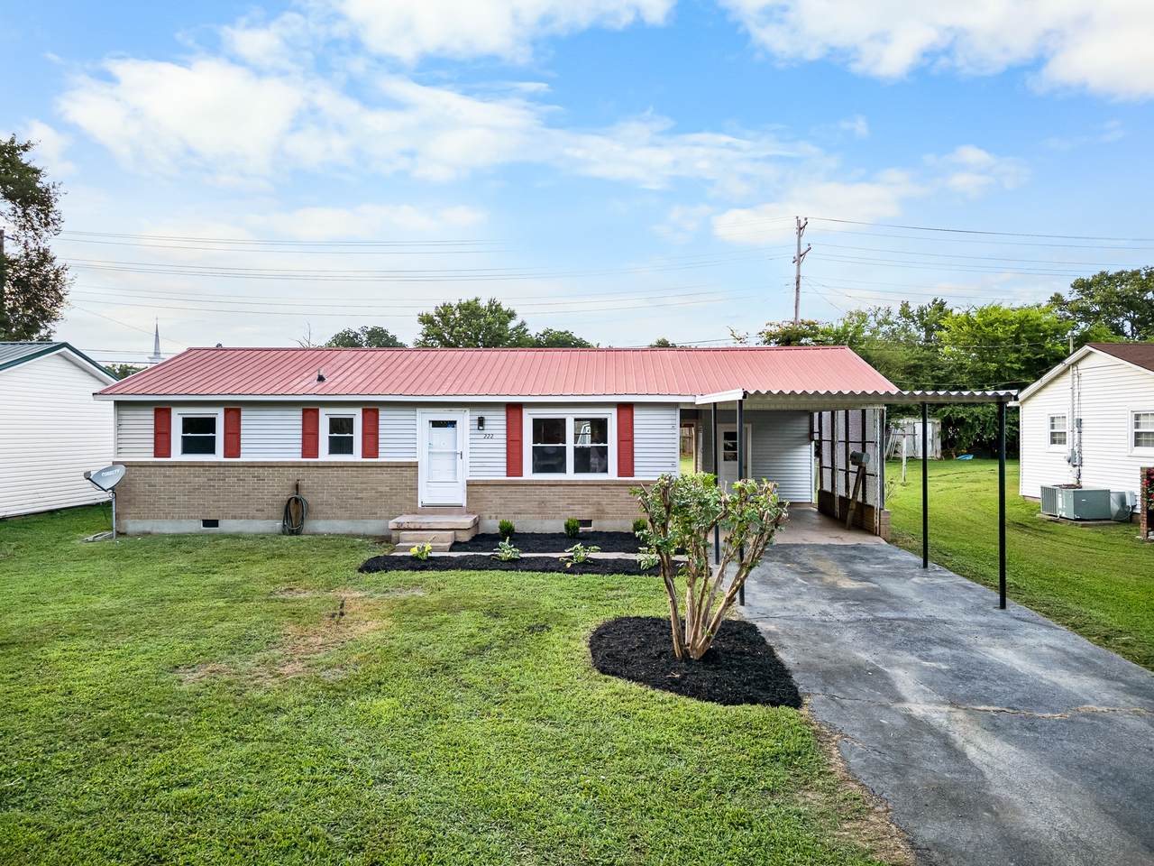 222 Jackson St - Photo 1