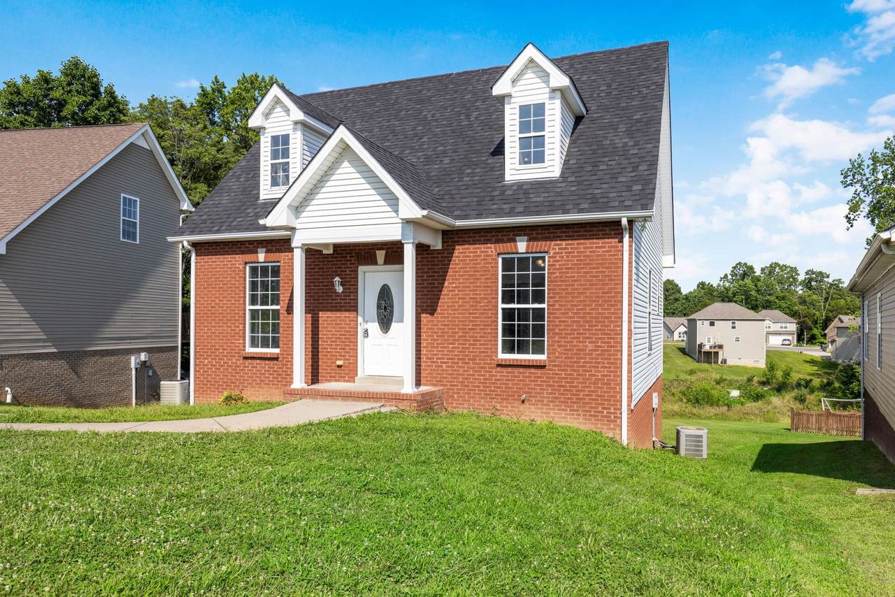 467 Berry Cir - Photo 1