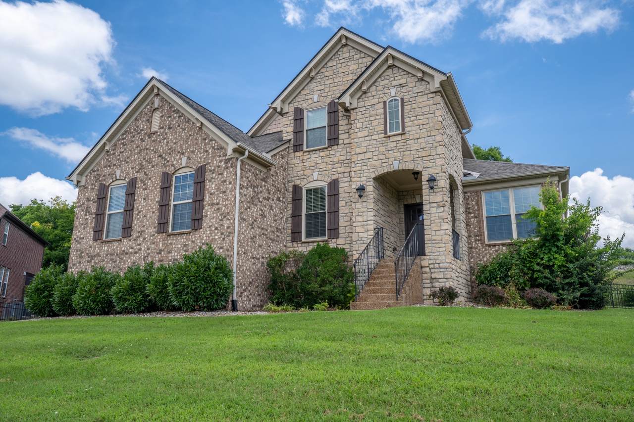 108 Tipperton Ct - Photo 1
