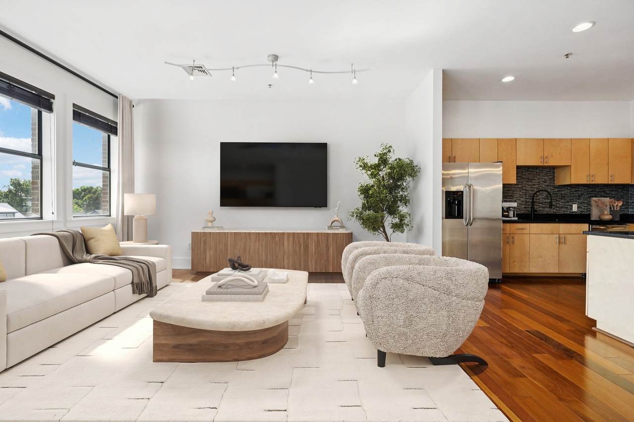 2201 8th Ave - Photo 1
