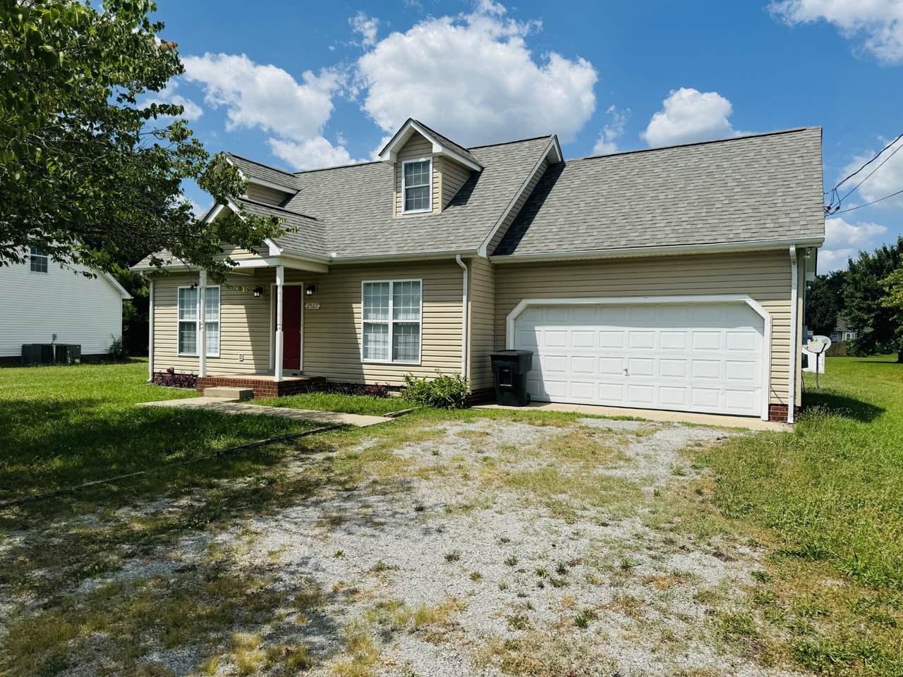 2507 Floyd Ave - Photo 1