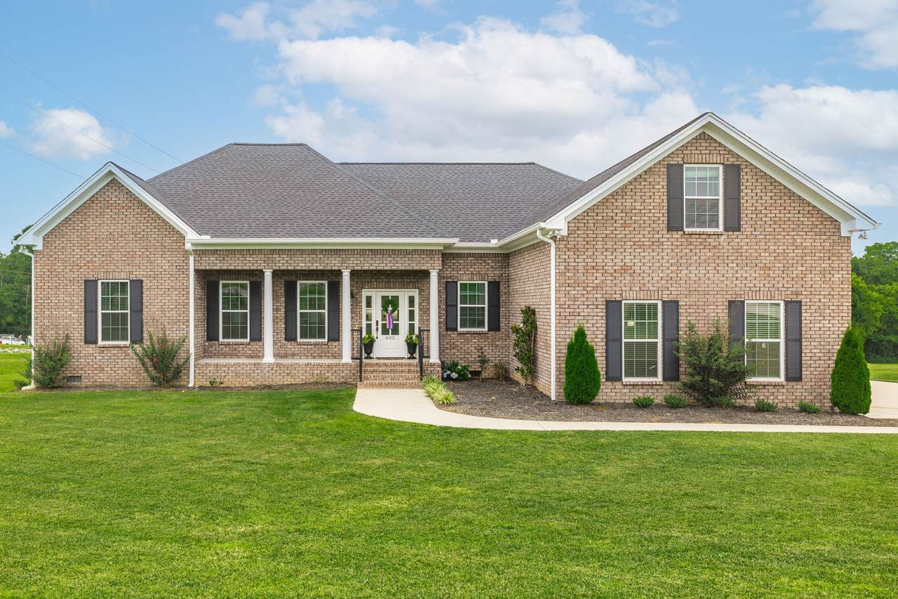 605 Coles Ferry Rd - Photo 1