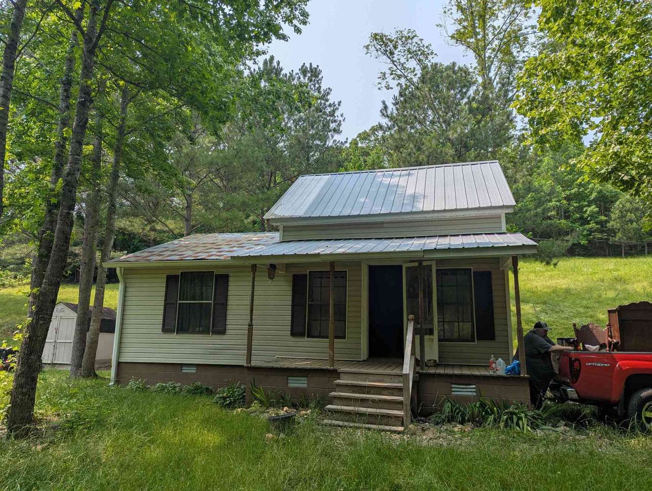 304 Fox Hollow Rd - Photo 1