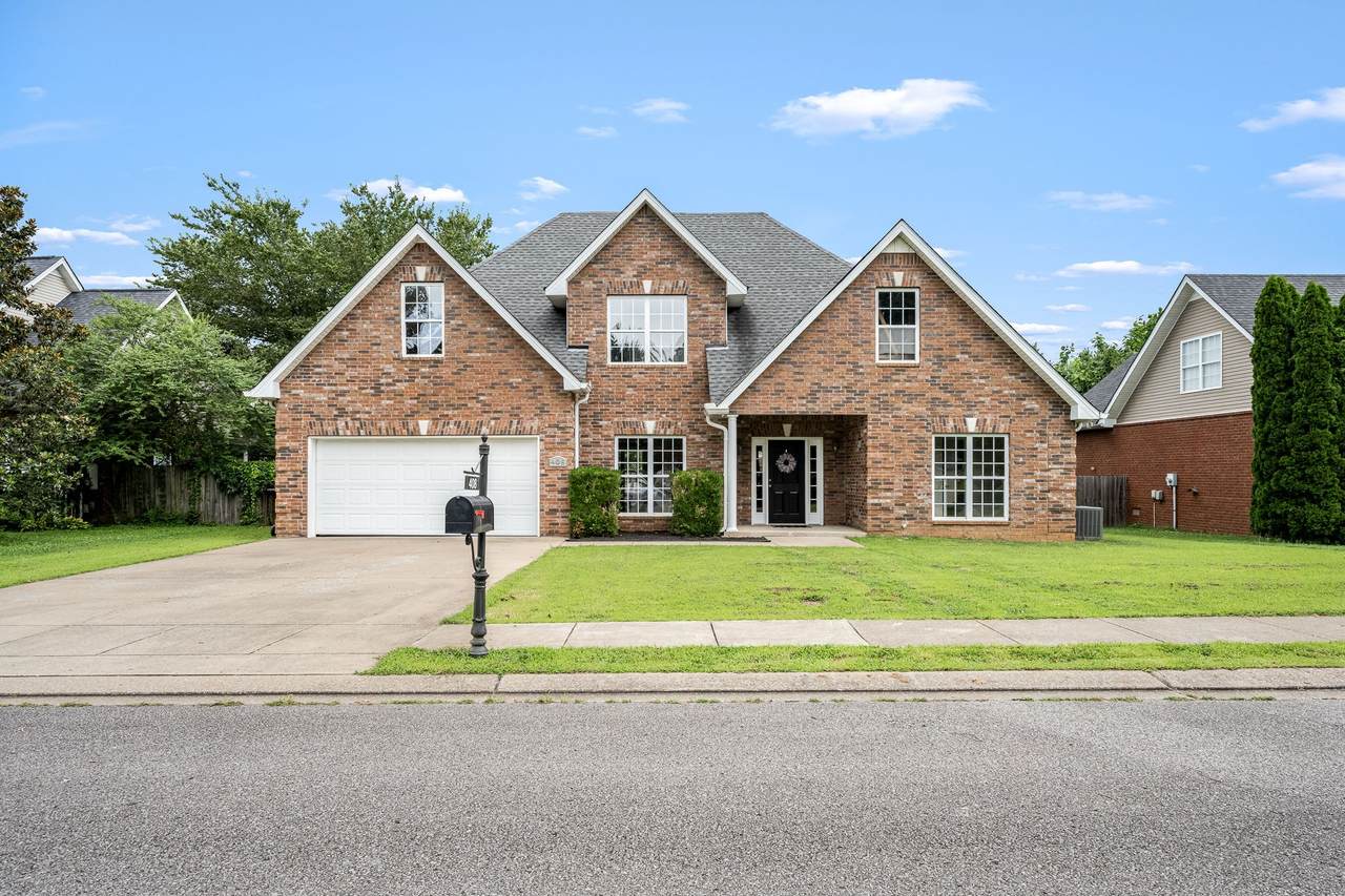 408 Titans Cir - Photo 1