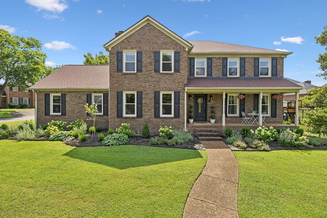 2648 Chatham Ct - Photo 1