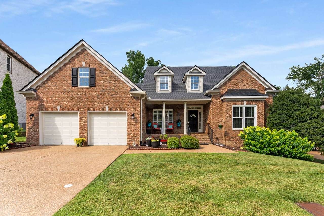 1444 Wexford Downs Ln - Photo 1