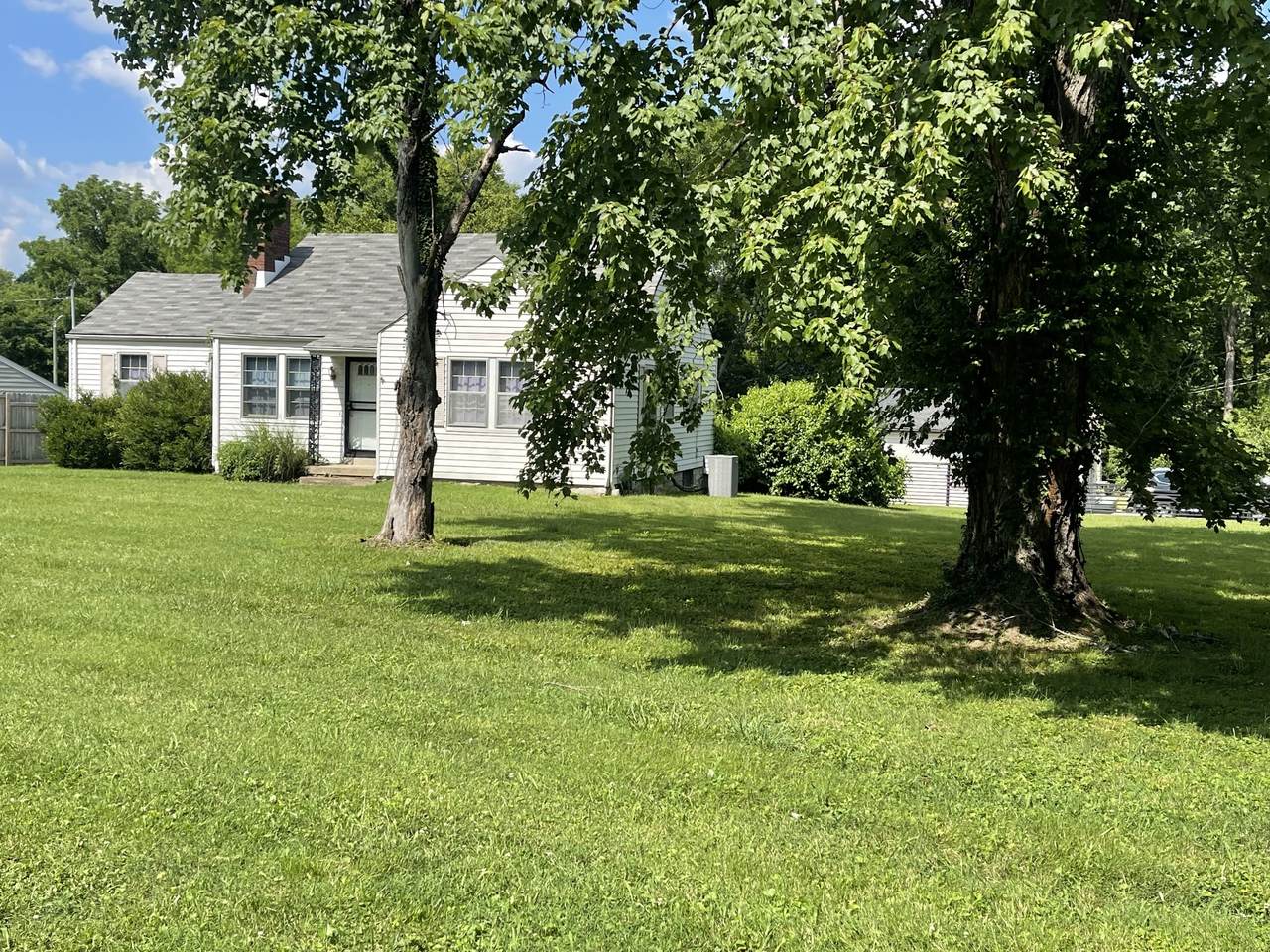4800 Tanglewood Dr - Photo 1