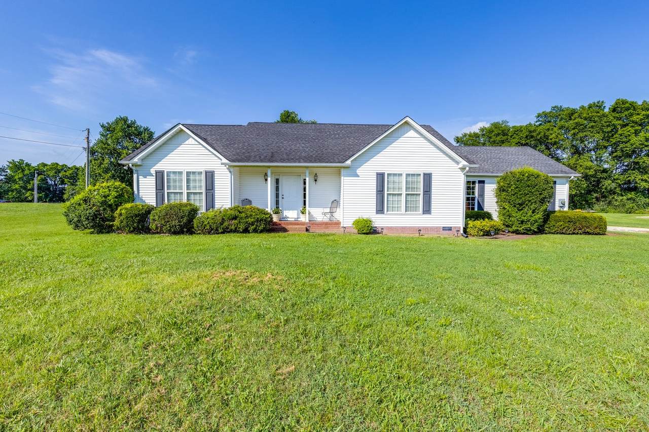 3454 Williamsport Pike - Photo 1