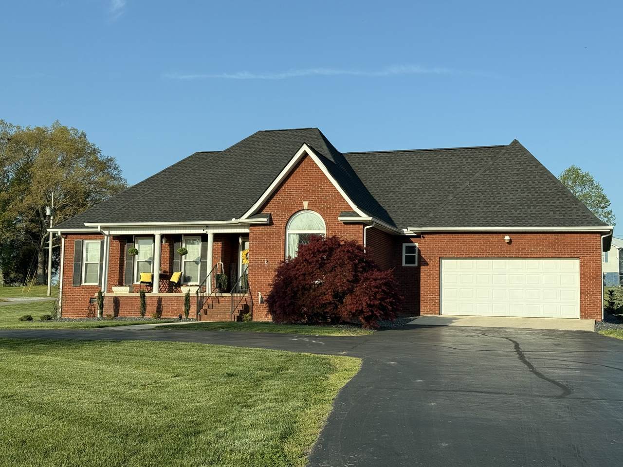 436 Westwood Dr - Photo 1