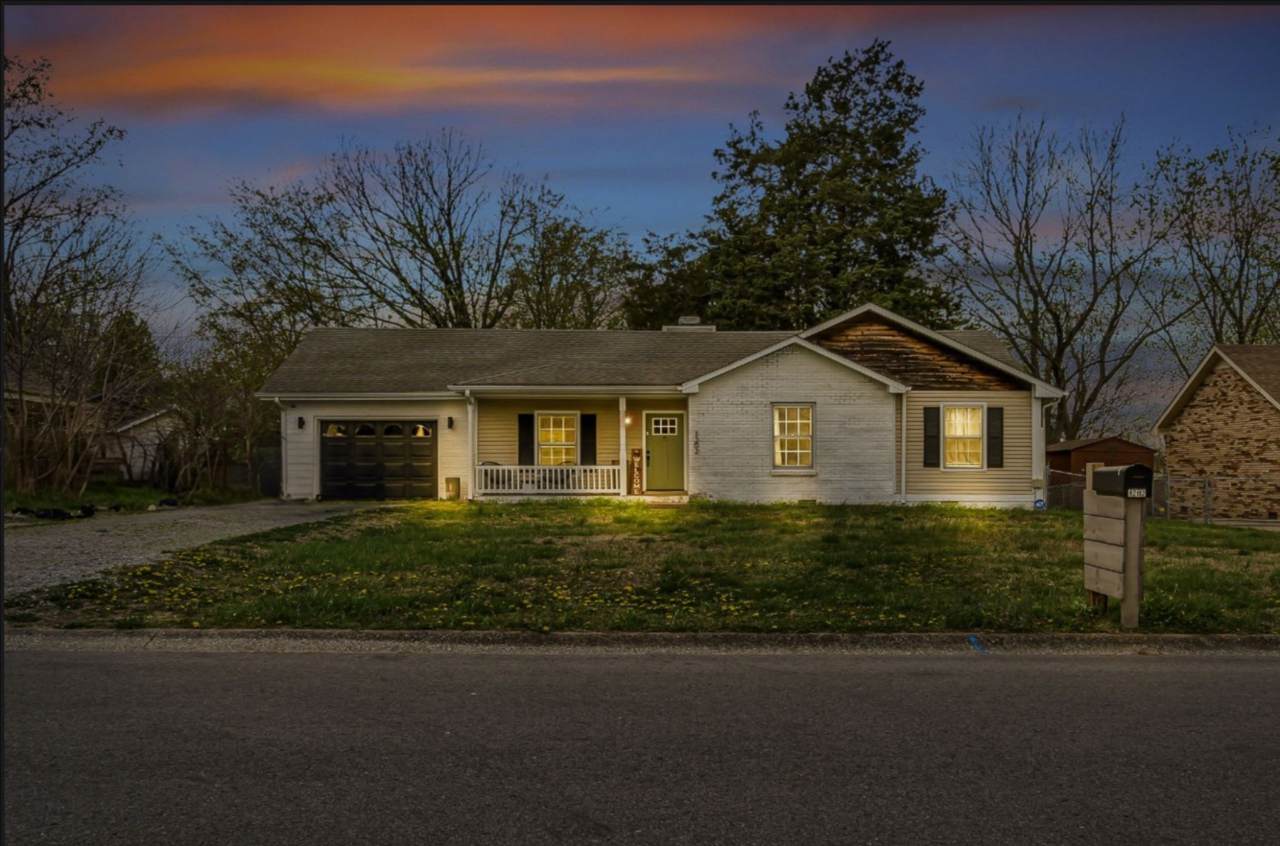1202 Windchase Dr - Photo 1