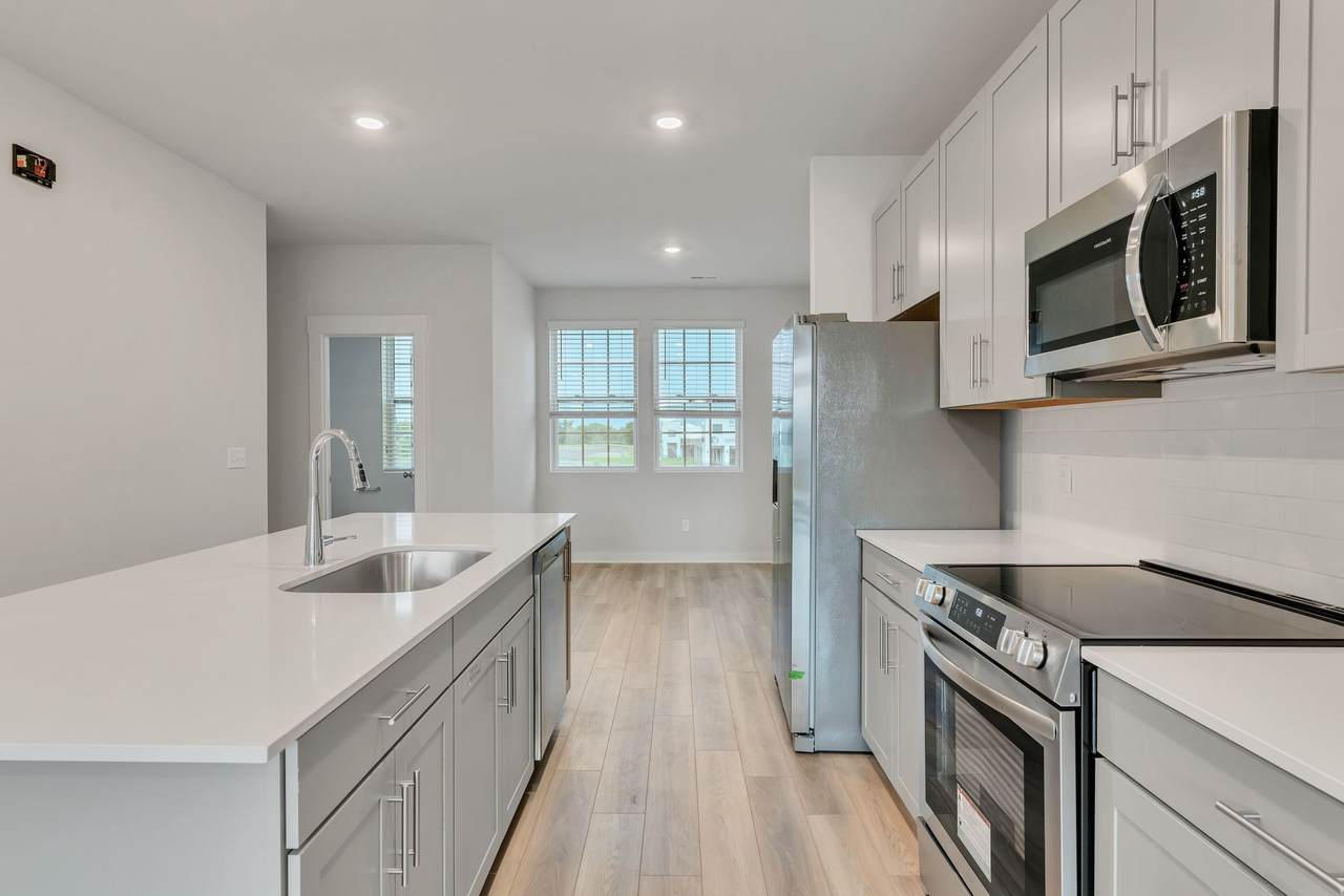 514 Hinton Street - Photo 1