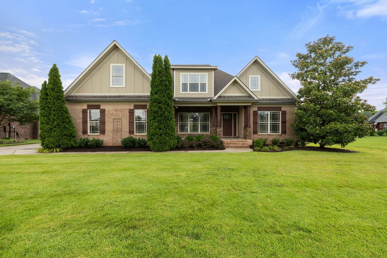 1118 Averwater Run - Photo 1