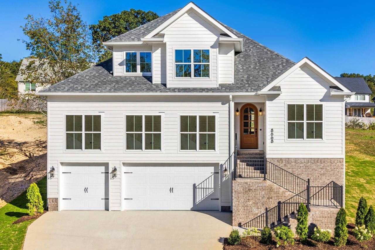 8668 Woodbury Acre Court - Photo 1
