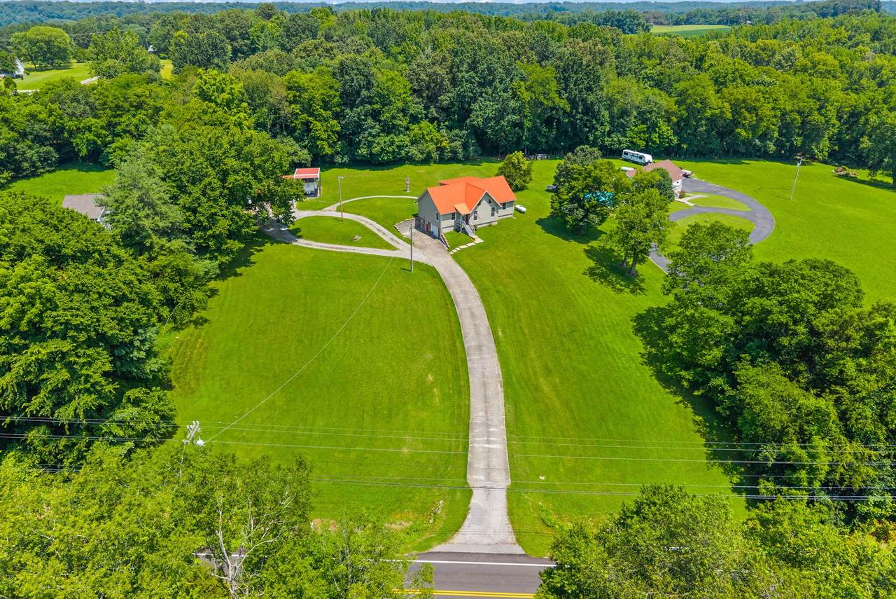 895 Salem Rd - Photo 1