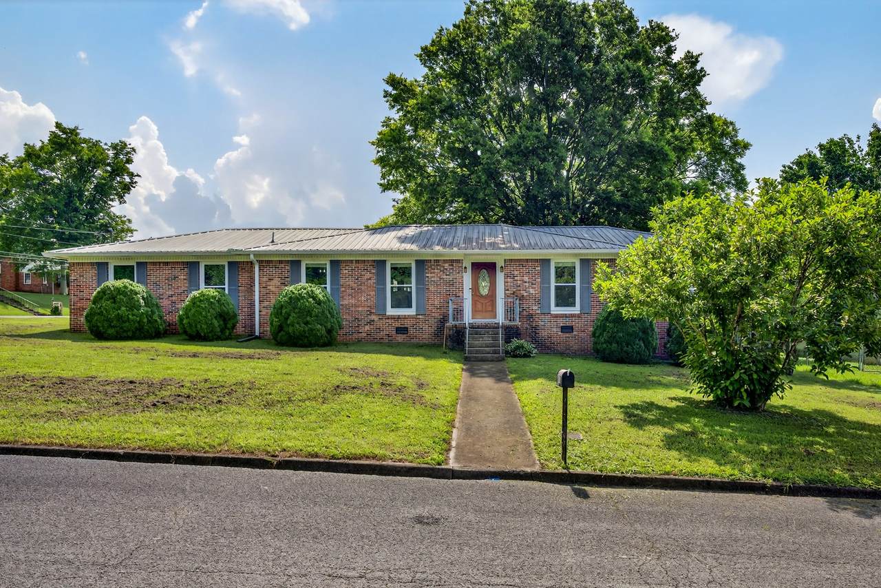 115 Noblett Ave - Photo 1