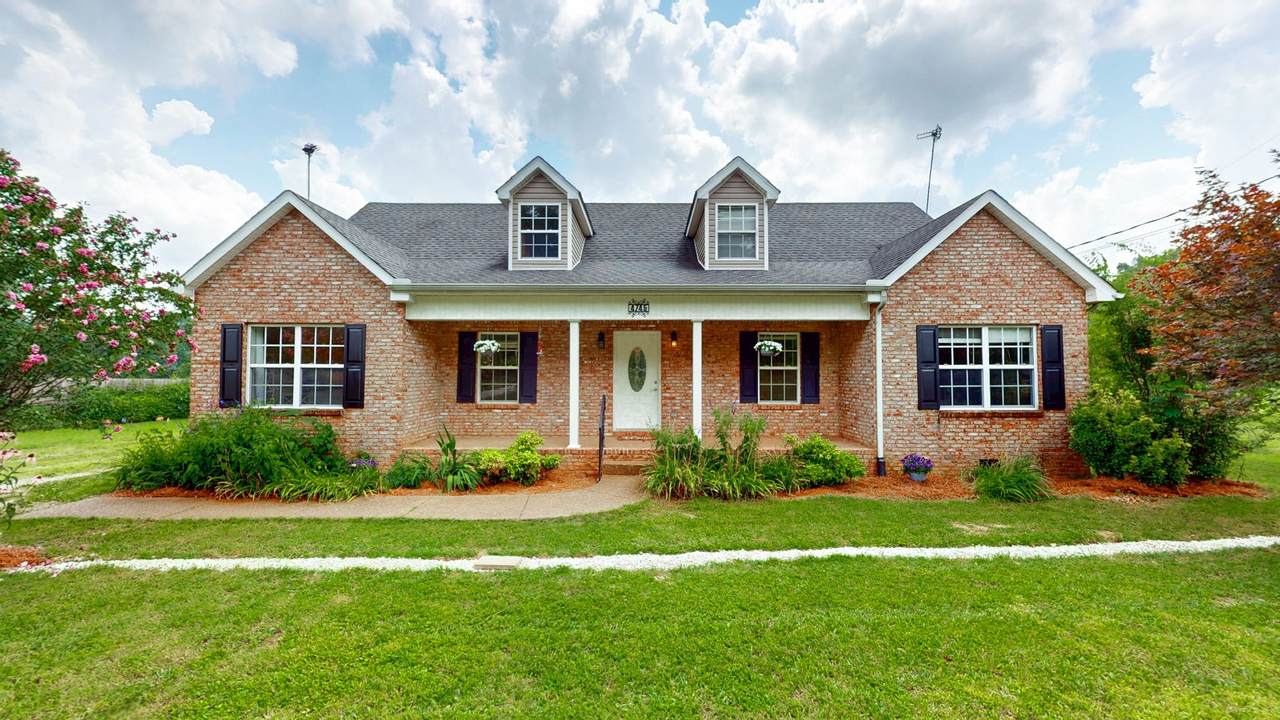 4745 Wildberry Ln - Photo 1