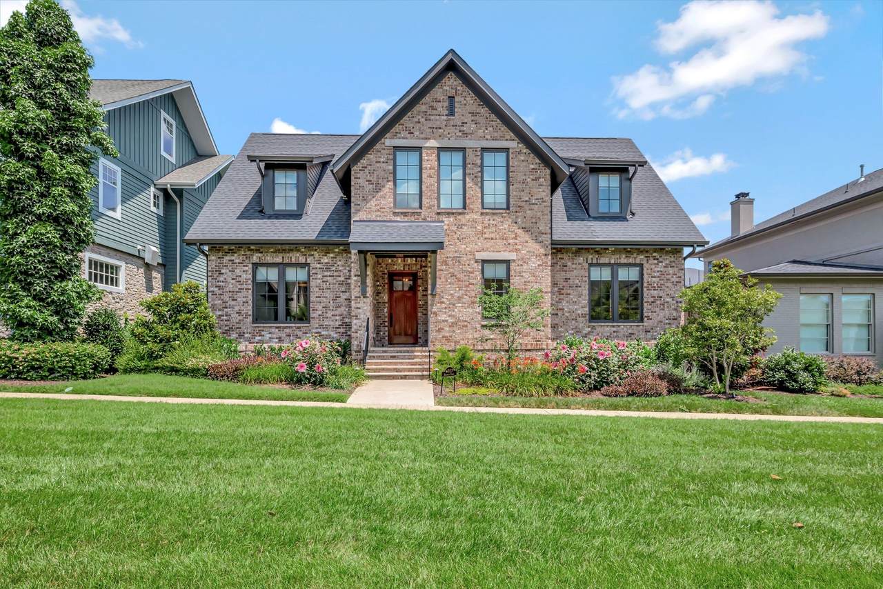 4027 Graybar Ct - Photo 1