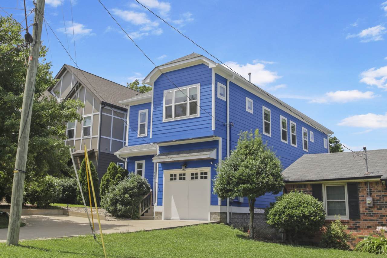 2247 Greenwood Ave - Photo 1