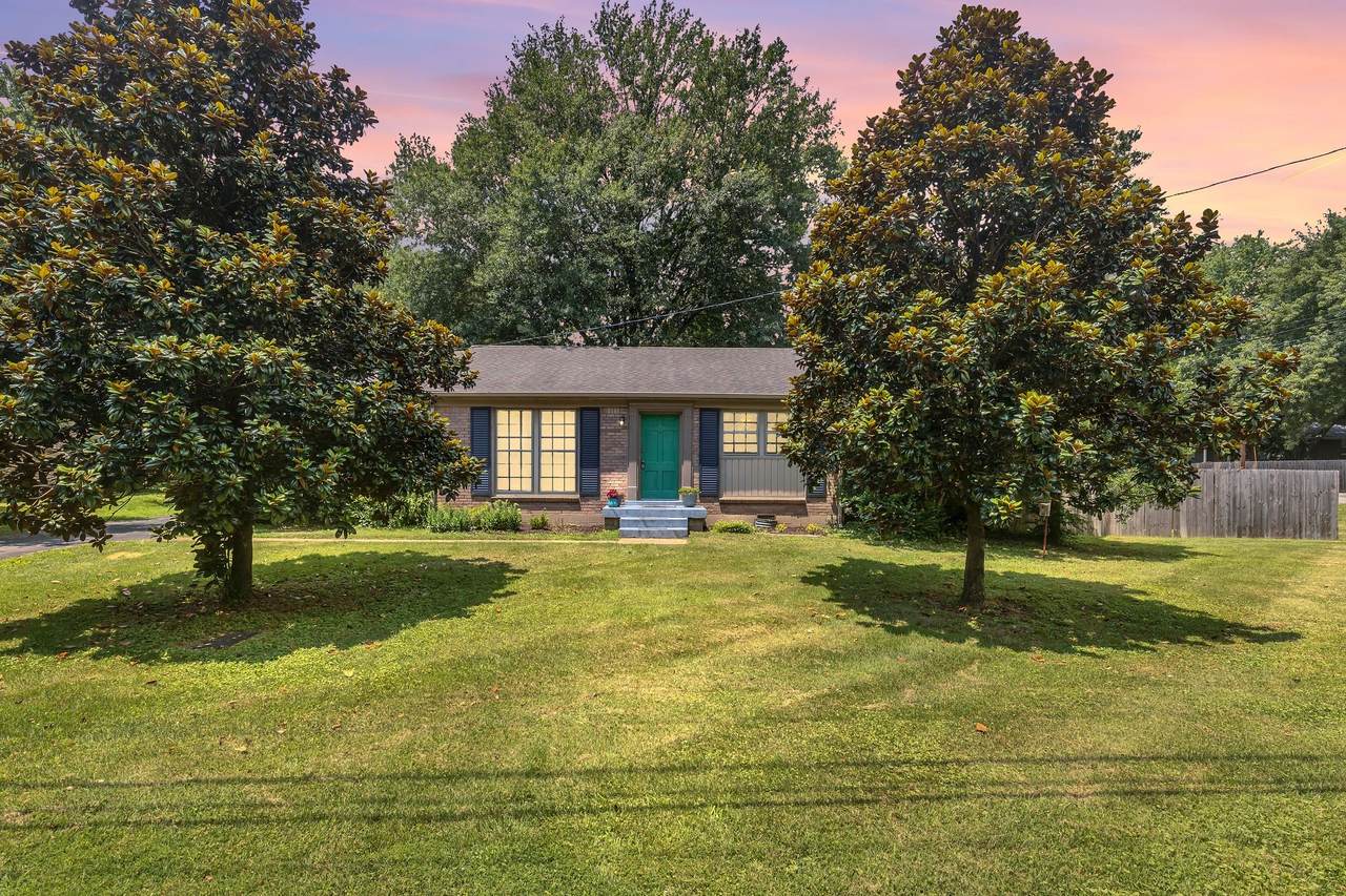4815 Danby Dr - Photo 1