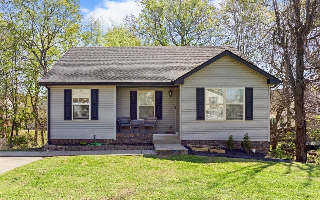 189 Whitehall Dr - Photo 1