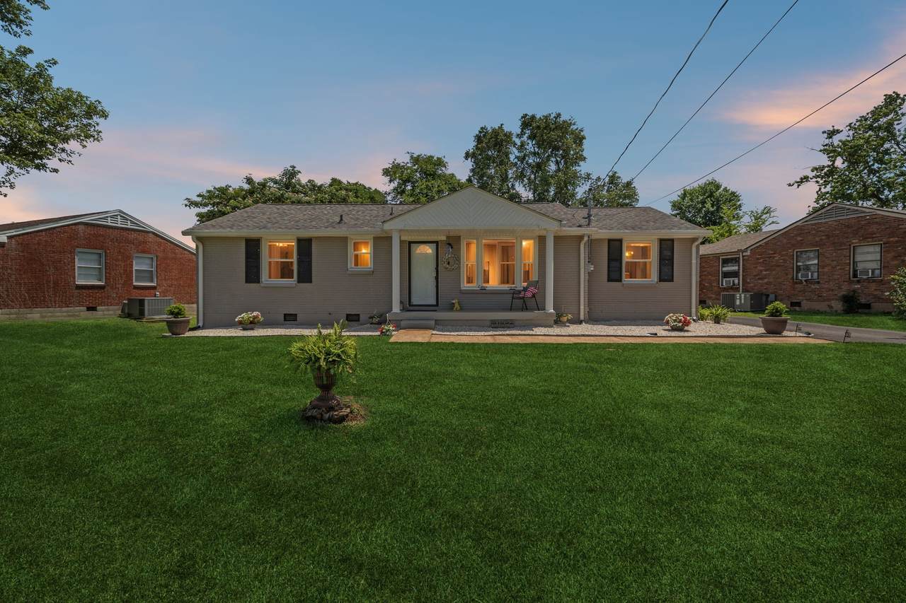 3132 Stafford Dr - Photo 1