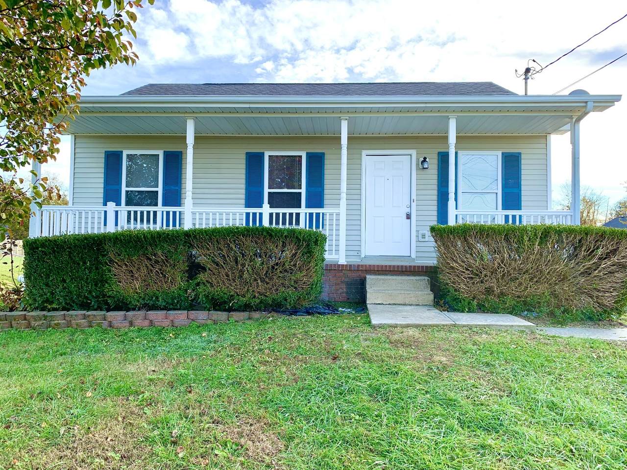 1936 Timberline Cir - Photo 1