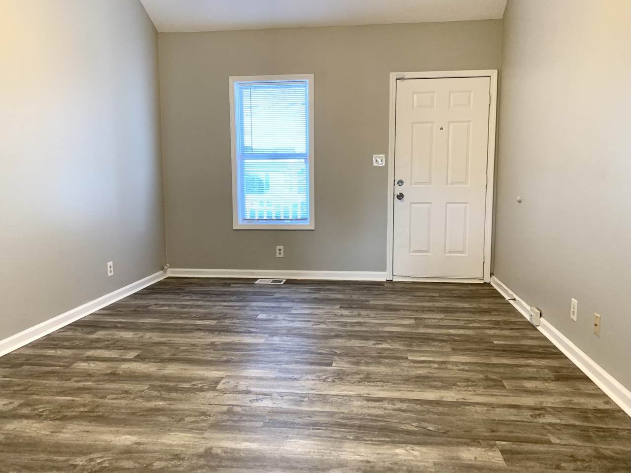 https://bt-photos.global.ssl.fastly.net/nashville/1280_boomver_1_RTC2929275-1.jpg