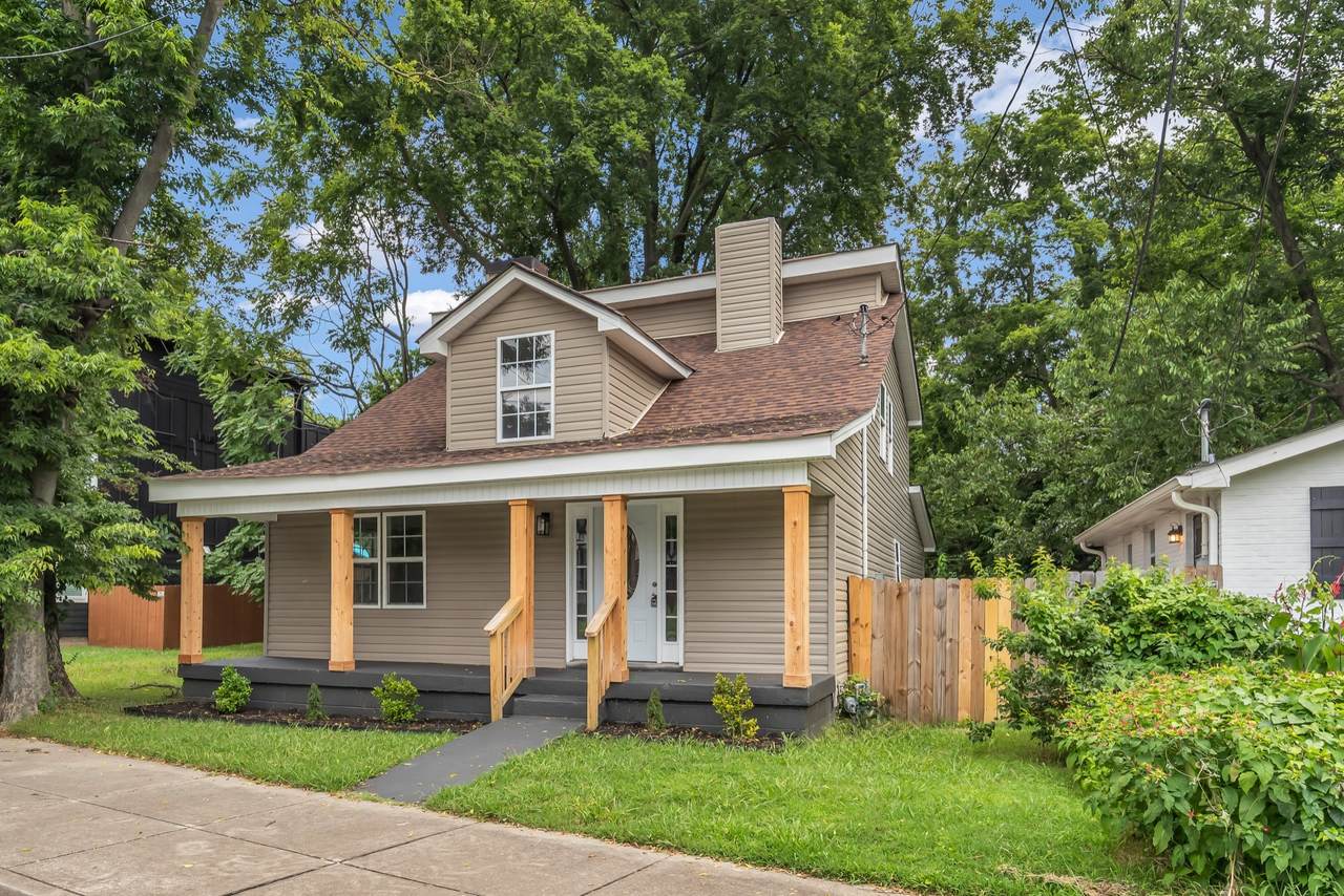 1614 11th Ave - Photo 1