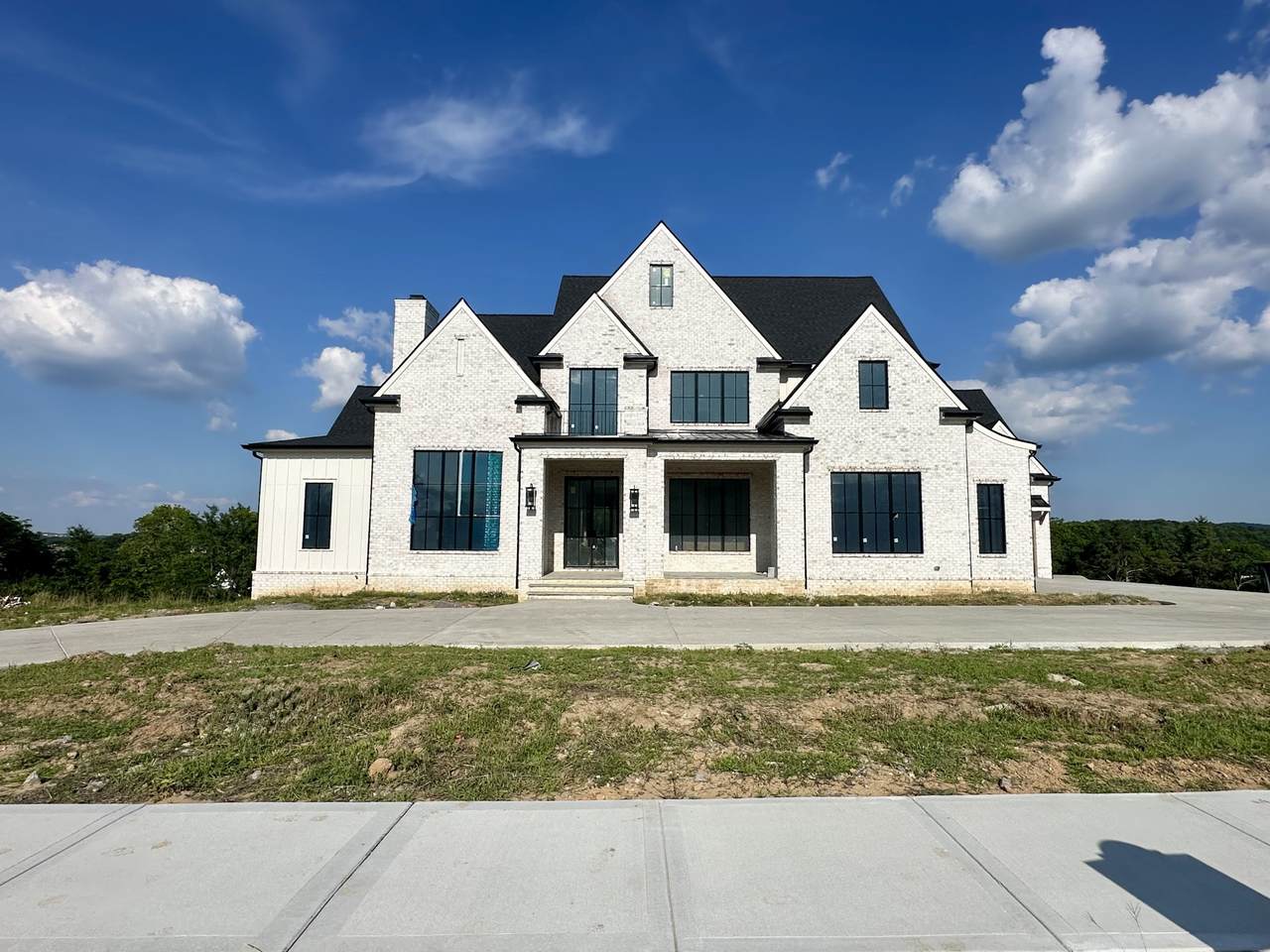 1656 Heartwood Ln - Photo 1