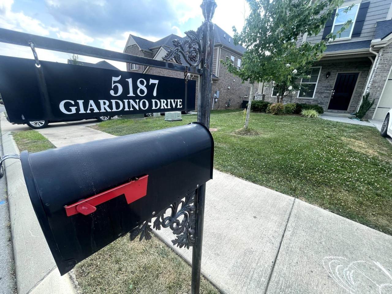 5187 Giardino Dr - Photo 1