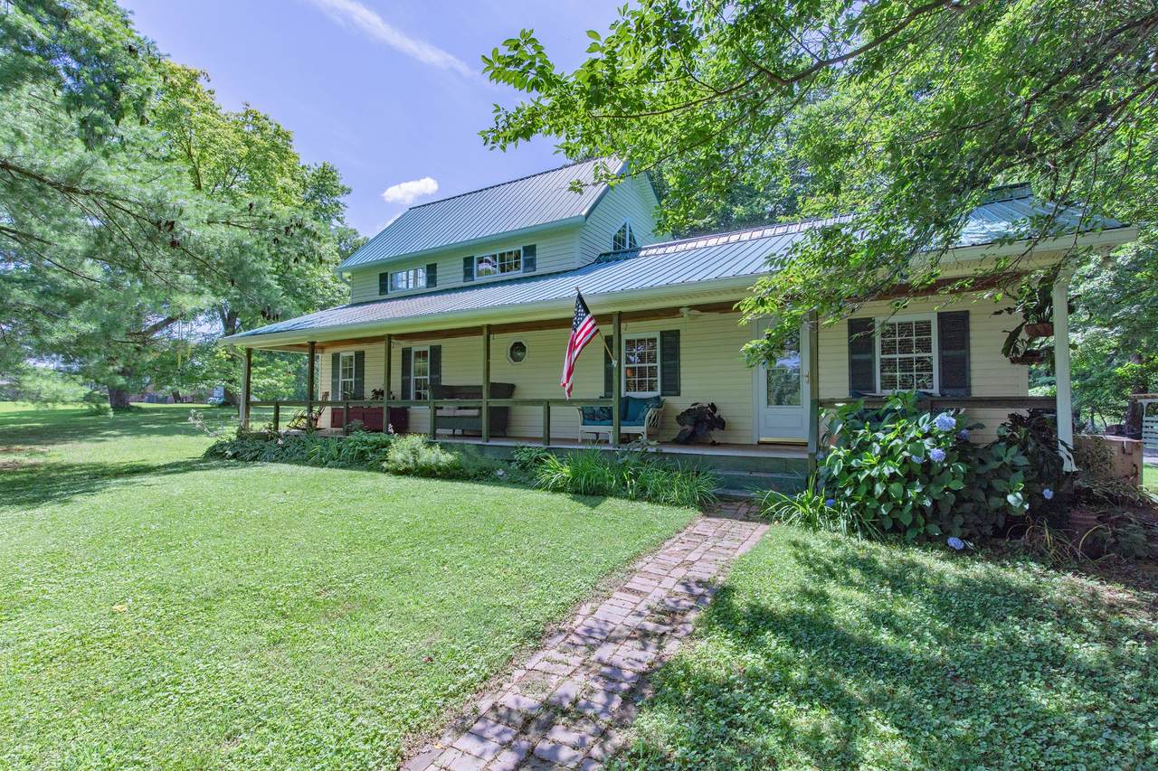 824 Dry Creek Rd - Photo 1