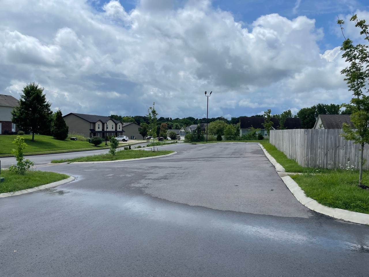 https://bt-photos.global.ssl.fastly.net/nashville/1280_boomver_1_RTC2930045-1.jpg