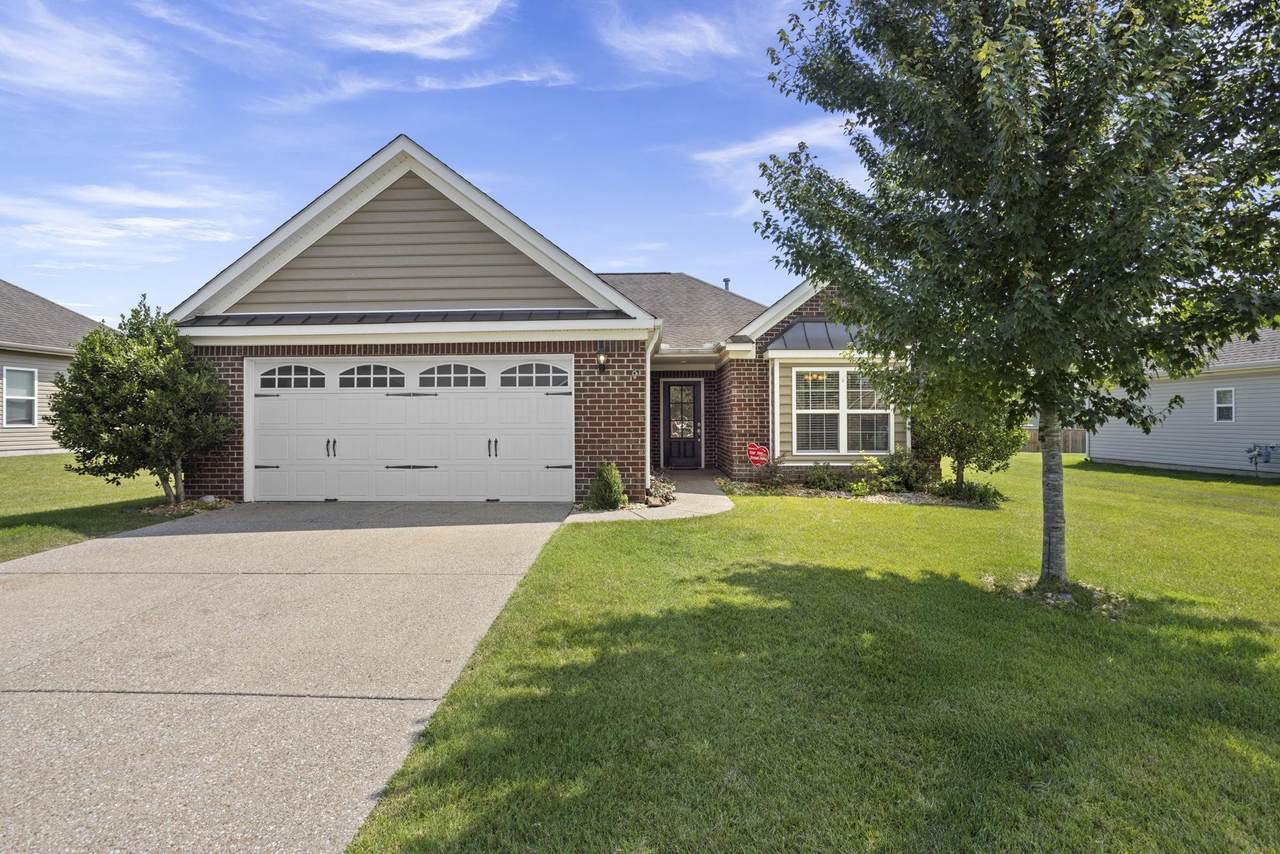 1075 Campbell Ave - Photo 1