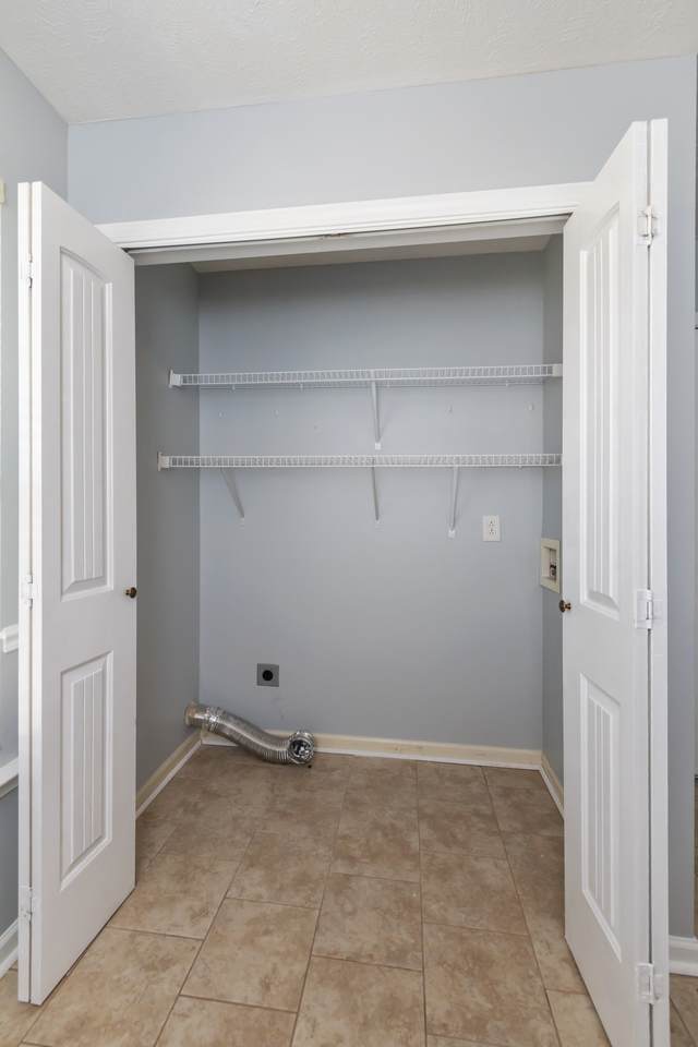 https://bt-photos.global.ssl.fastly.net/nashville/1280_boomver_1_RTC2930295-1.jpg