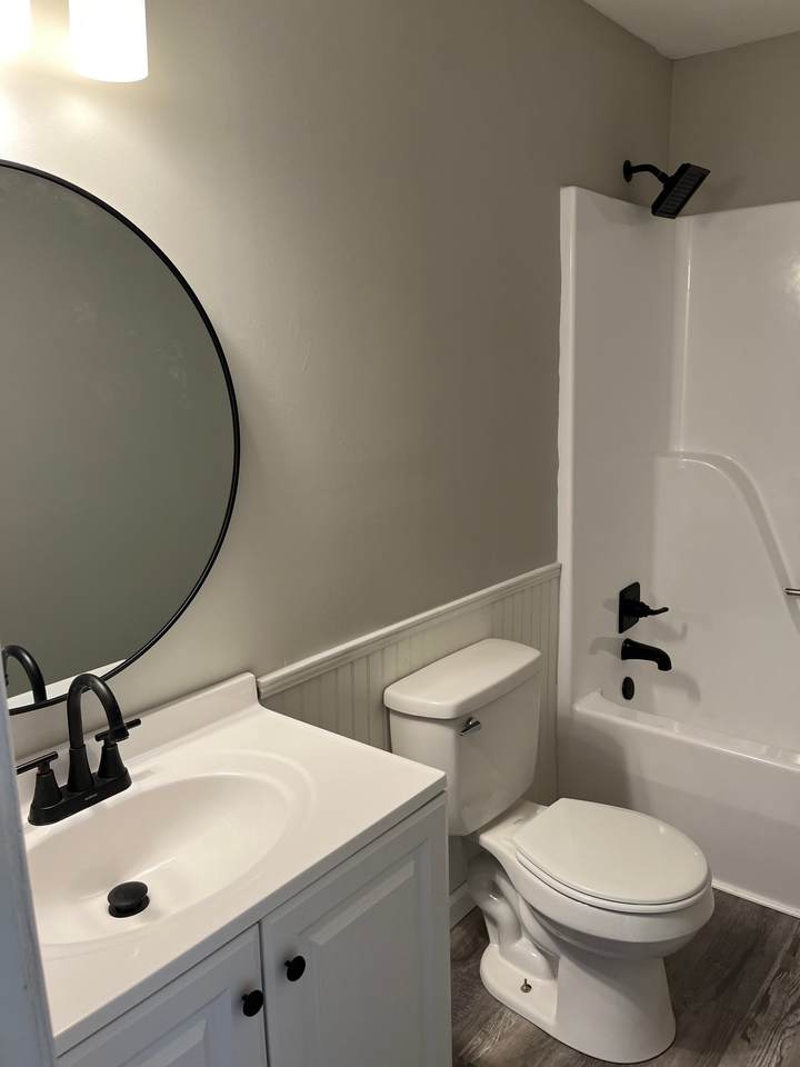 101 Webster St - Photo 1