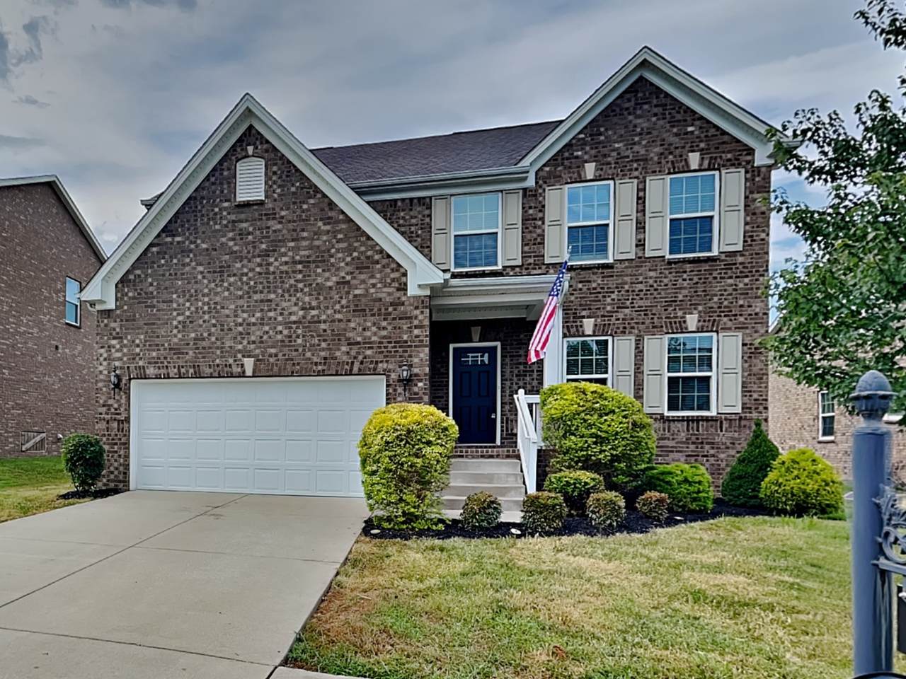 132 Hackney Ln - Photo 1