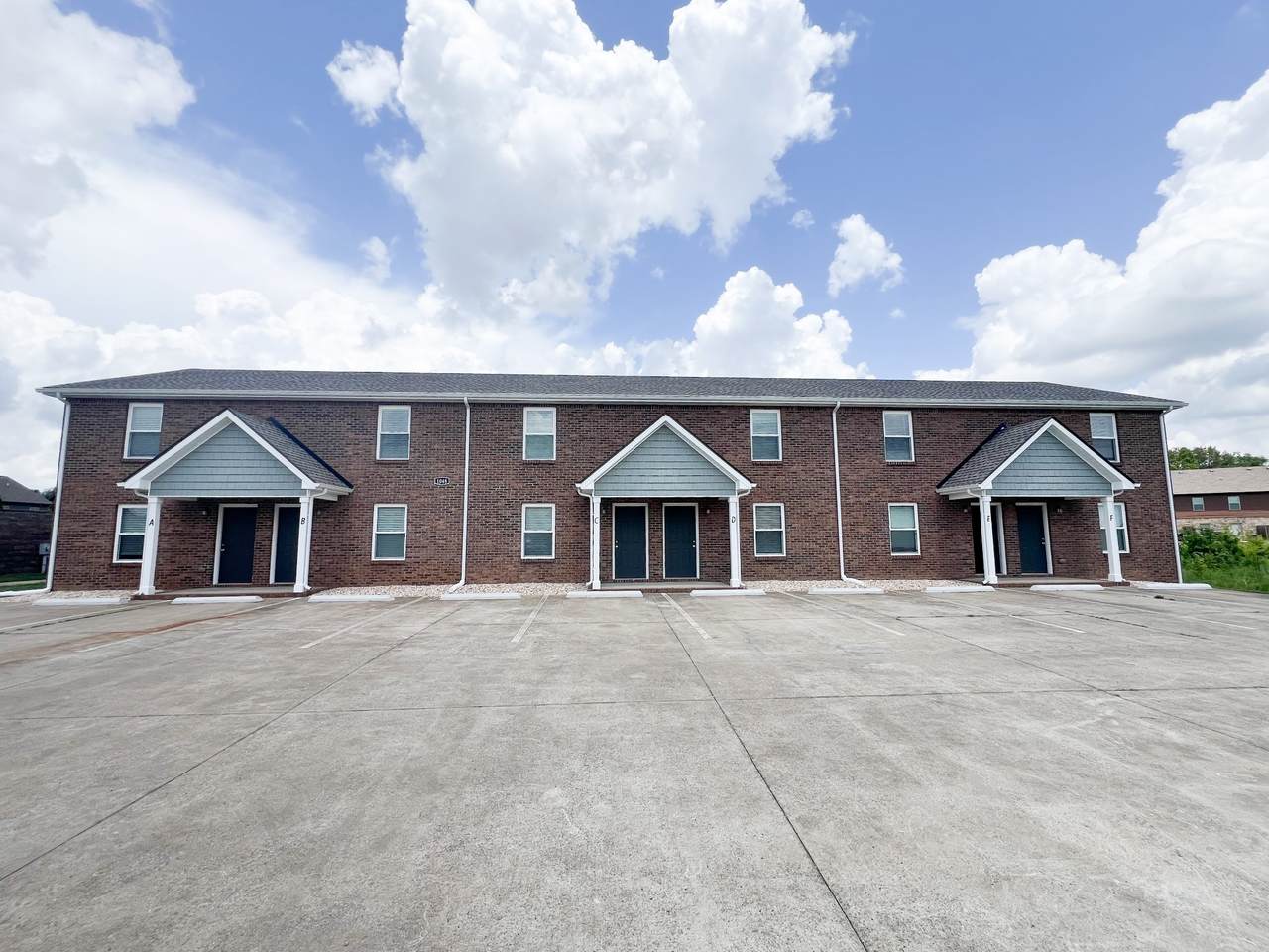 1048 W Creek Coyote Trl - Photo 1