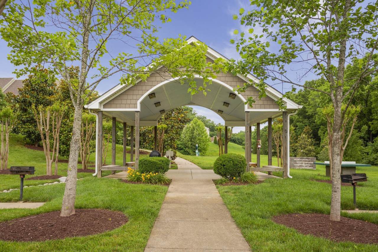 https://bt-photos.global.ssl.fastly.net/nashville/1280_boomver_1_RTC2936898-1.jpg