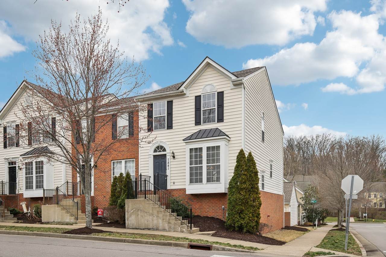7841 Heaton Way - Photo 1
