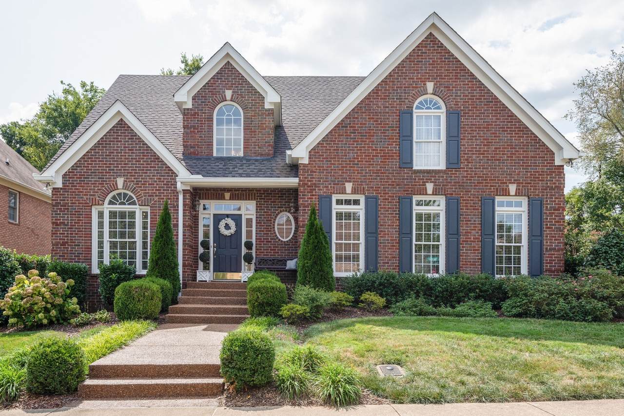 225 Polk Place Dr - Photo 1