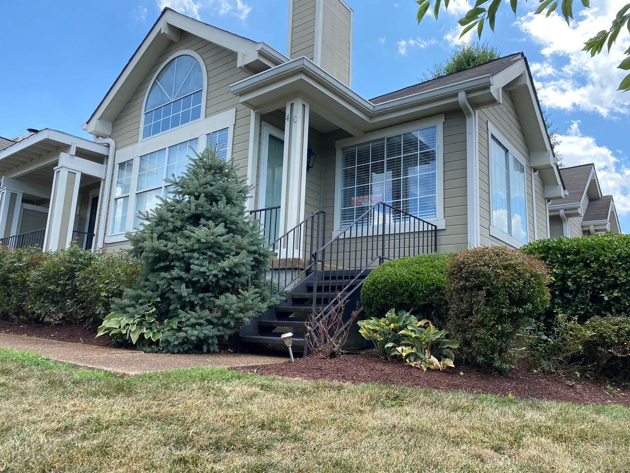 129 Cherry Hill Dr - Photo 1