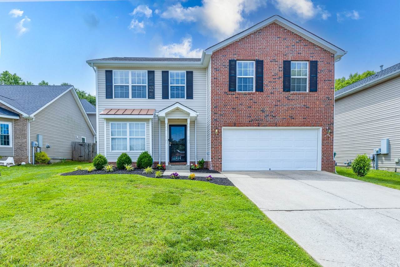 1018 Lowrey Pl - Photo 1