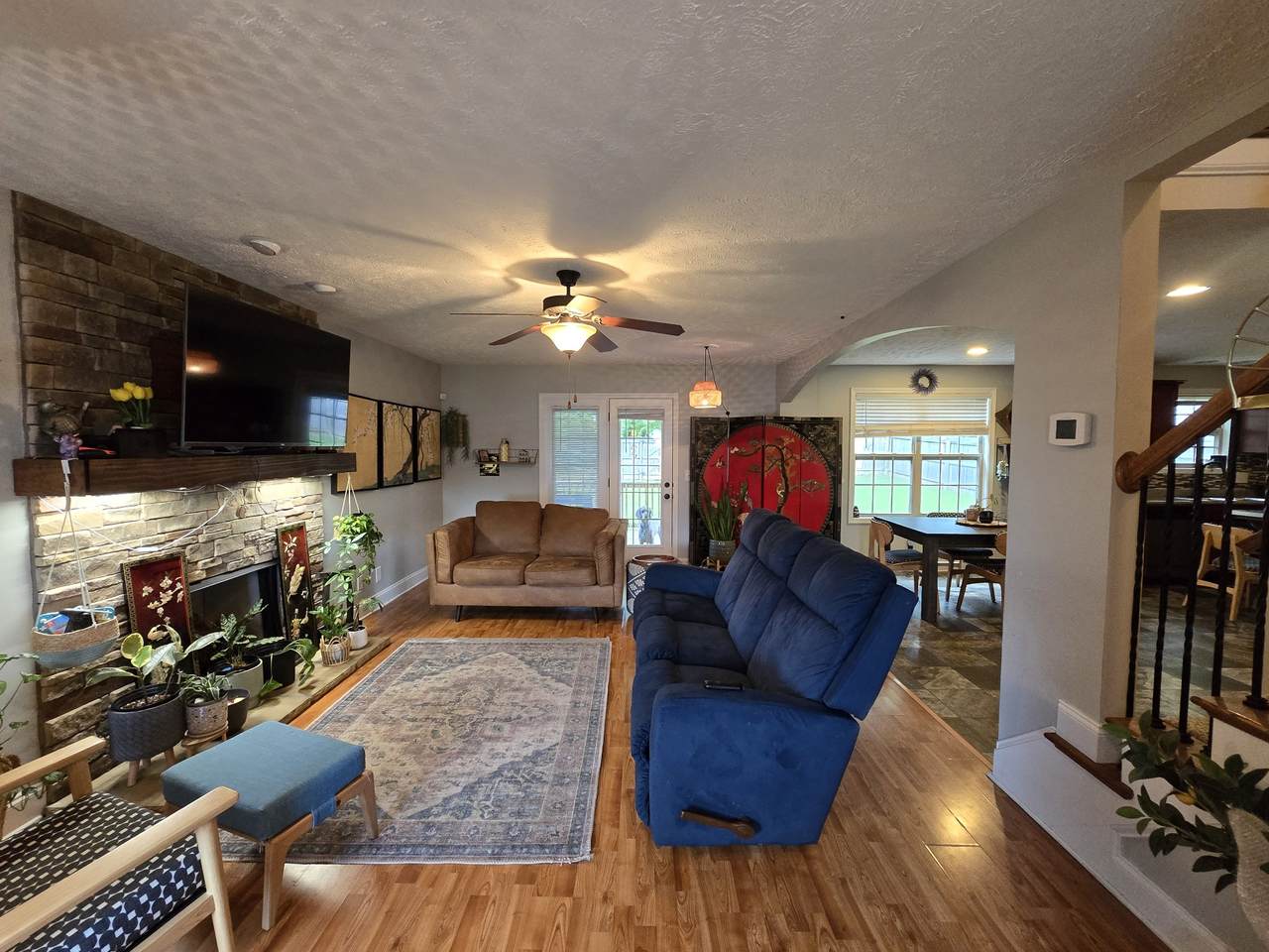 https://bt-photos.global.ssl.fastly.net/nashville/1280_boomver_1_RTC2940725-1.jpg