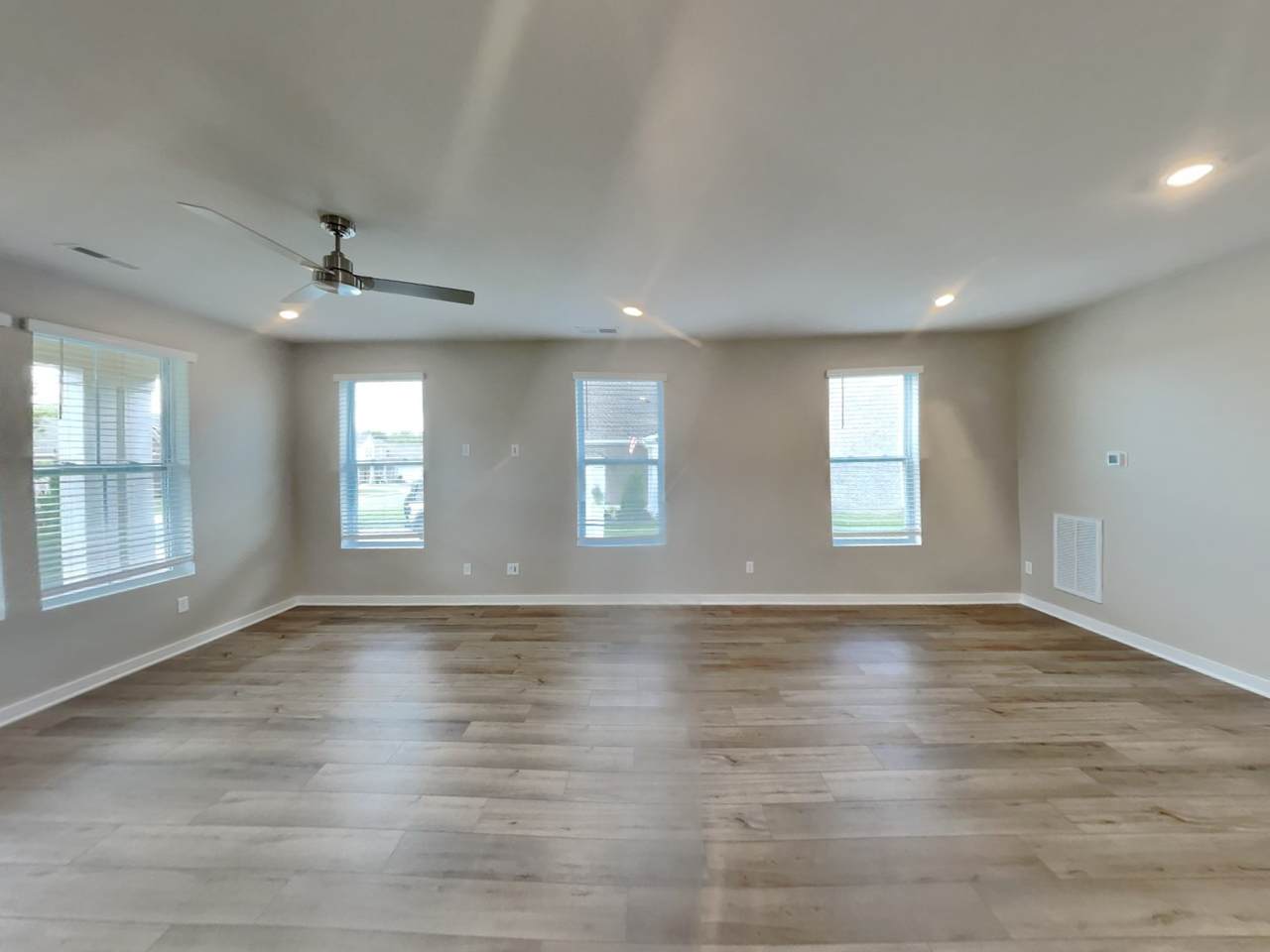 https://bt-photos.global.ssl.fastly.net/nashville/1280_boomver_1_RTC2941458-1.jpg