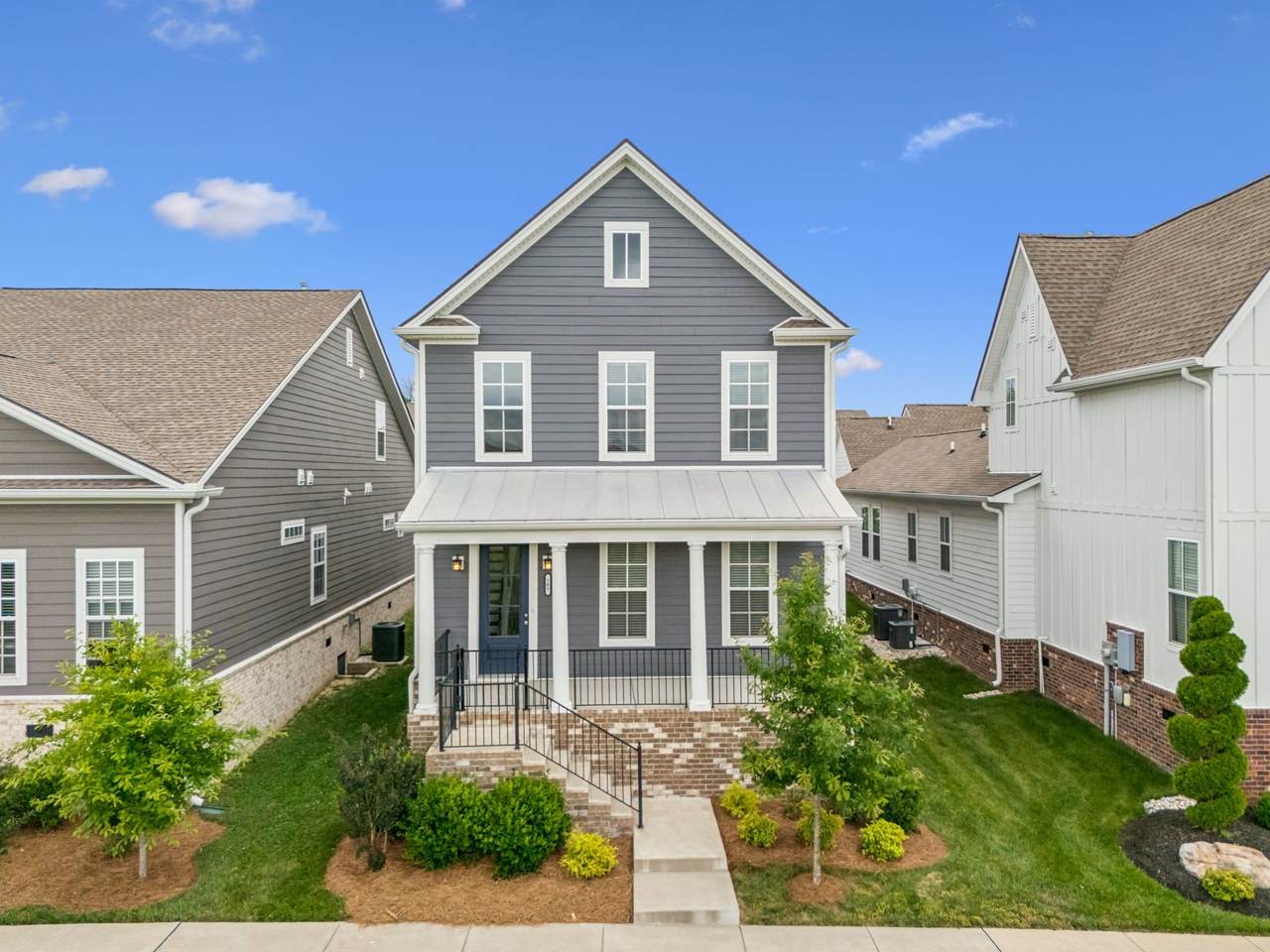 105 Artie Lee Ln - Photo 1
