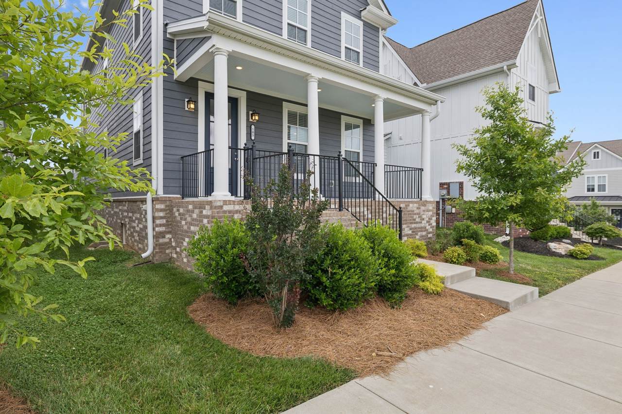 https://bt-photos.global.ssl.fastly.net/nashville/1280_boomver_1_RTC2941469-1.jpg