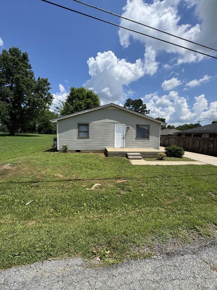 106 Dickerson Lane - Photo 1