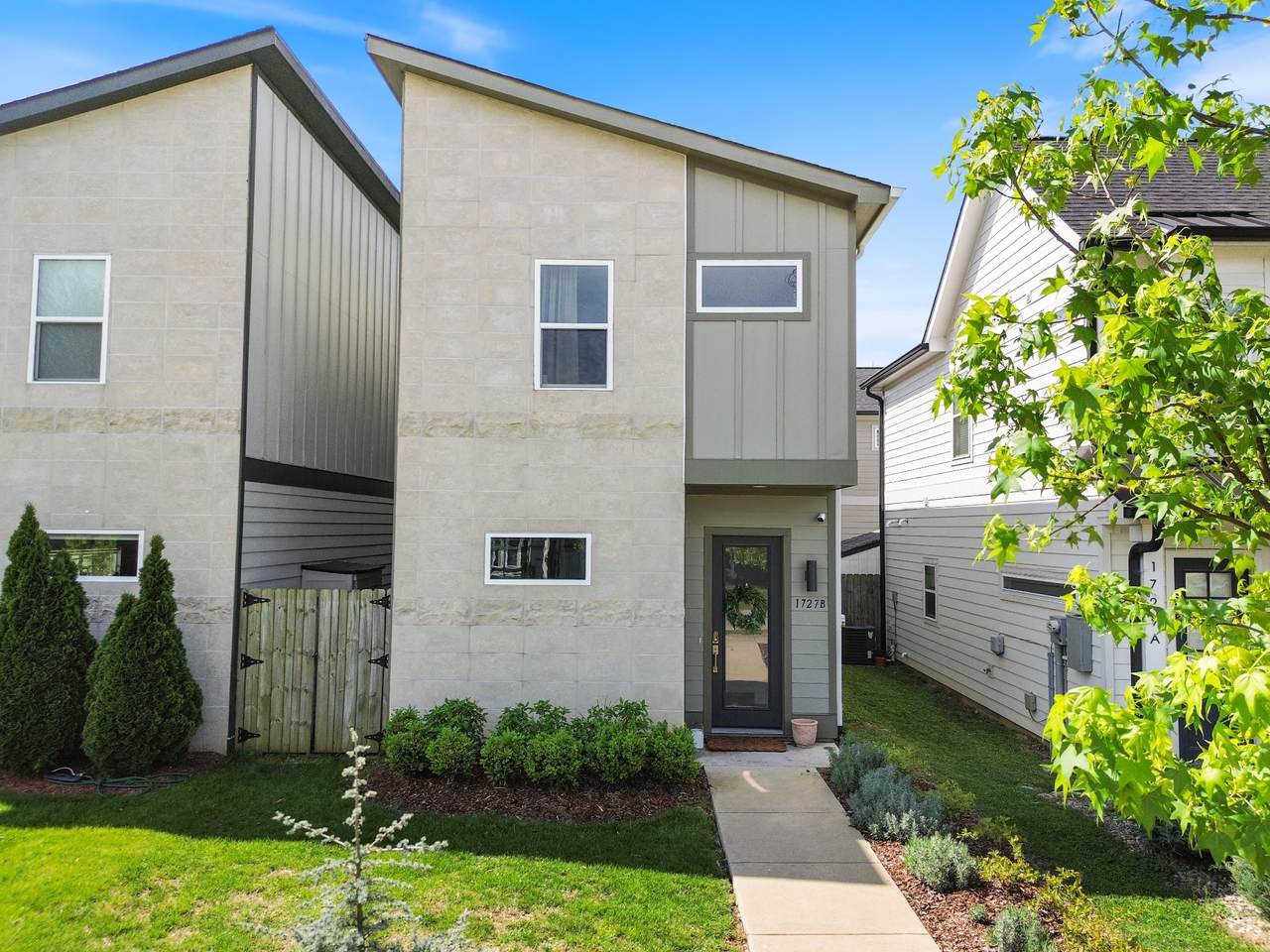 1727B Pecan St - Photo 1